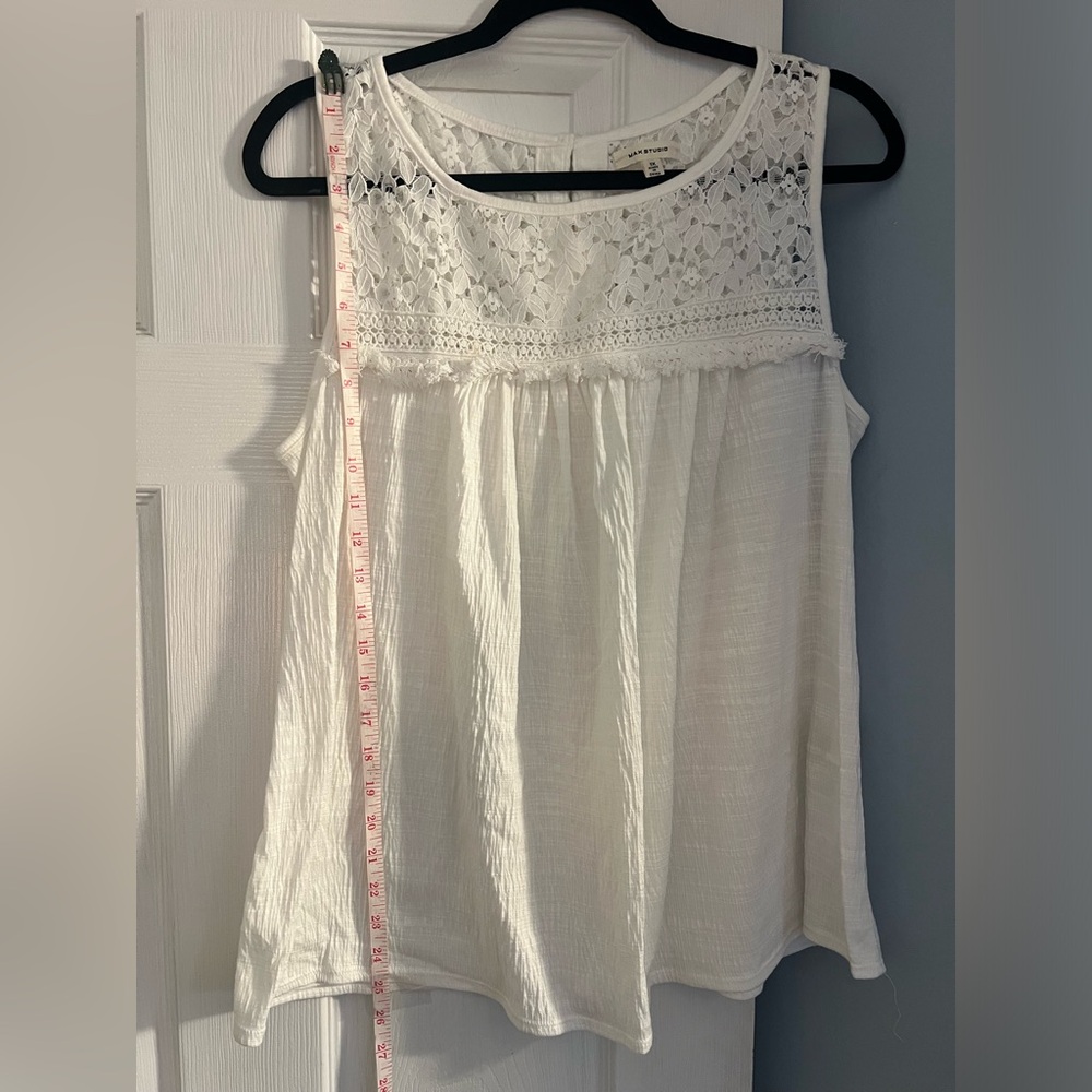 White tank top blouse